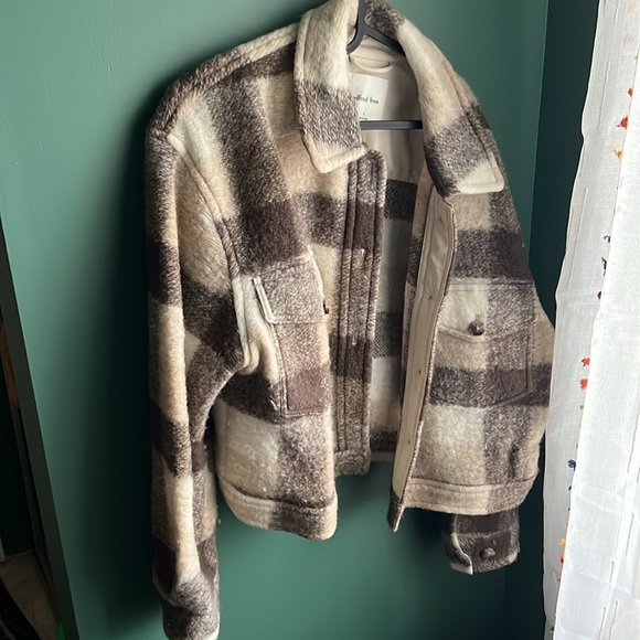 Aritzia Wilfred Free Ganna Cropped Jacket - Picture 2 of 5